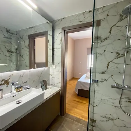Brand New Three-Bedroom Apartment In Kolonaki, Peridot - Homes Athens Exterior photo