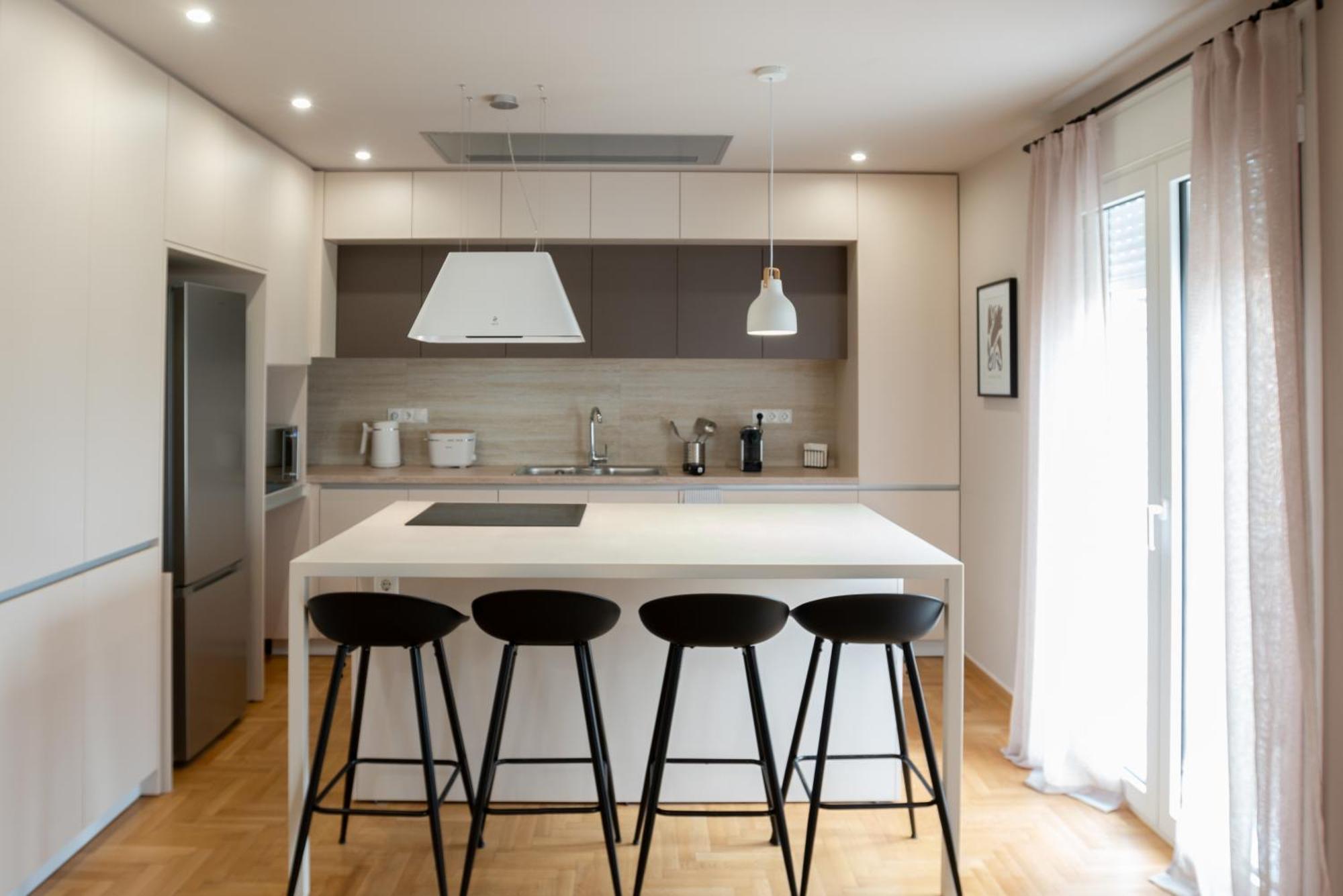 Brand New Three-bedroom In Kolonaki, Peridot - Homes Apartment Athens