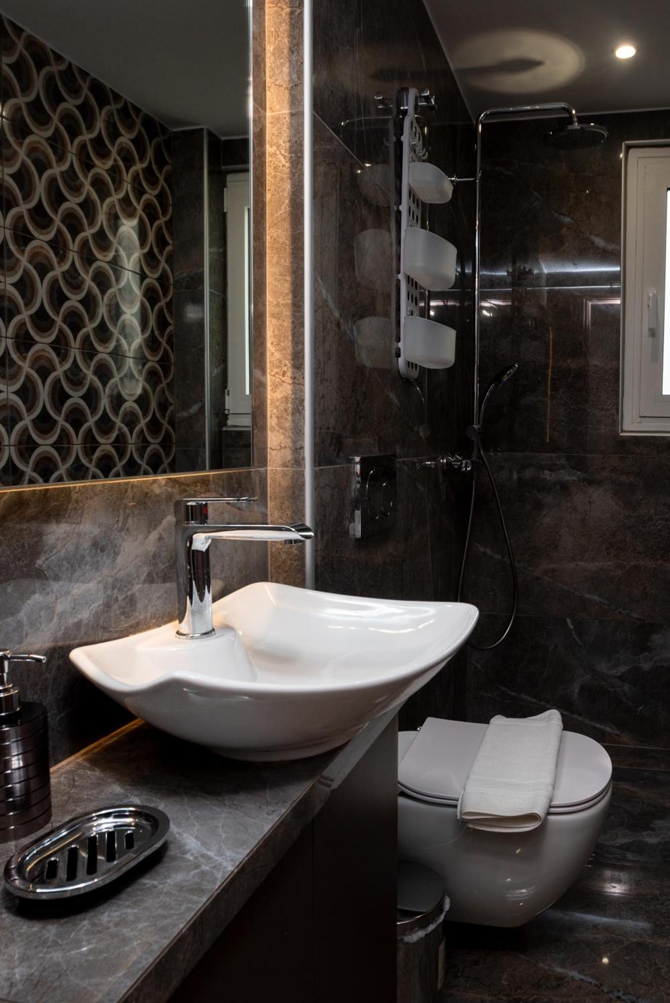 Brand New Three-bedroom In Kolonaki, Peridot - Homes Apartment Athens